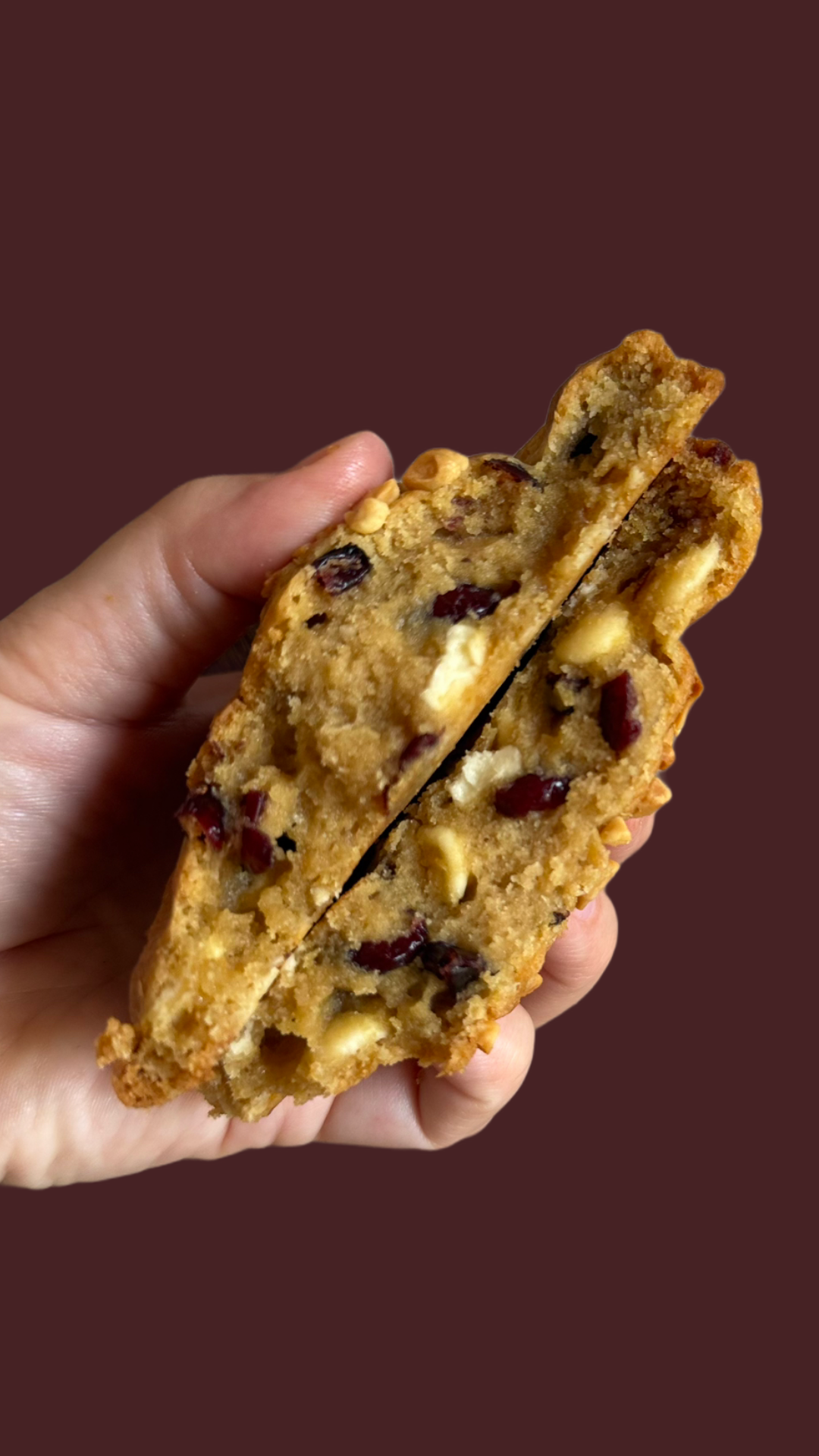 Cranberries white chocolate cookies box